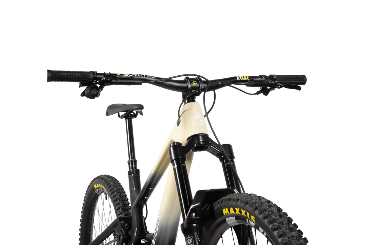 FORBIDDEN Dreadnought 2 V2