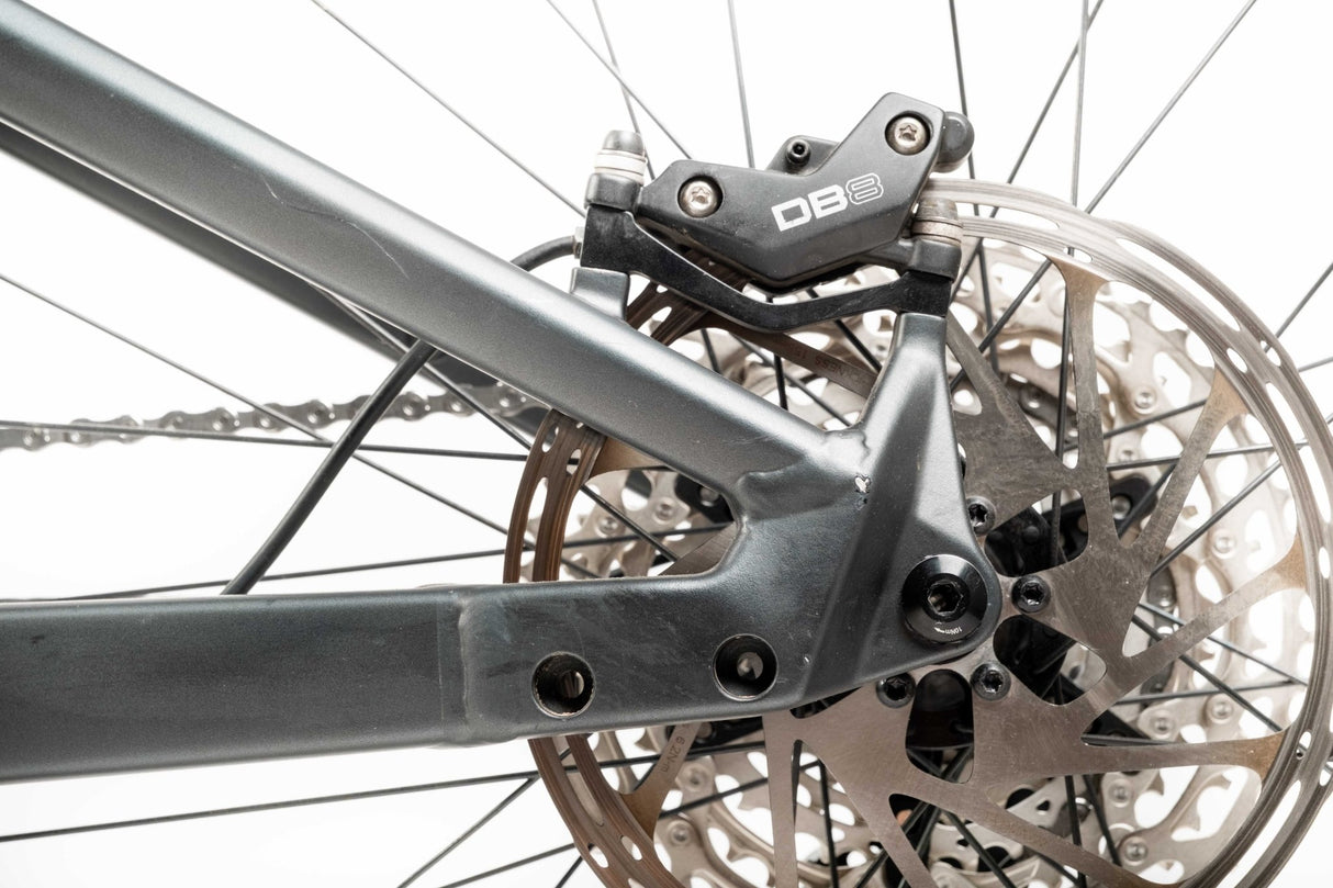 Focus Thron² 6.8 - Used*