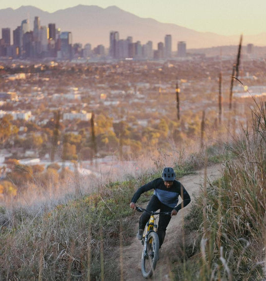 Heckler_SL_2025_Uphill