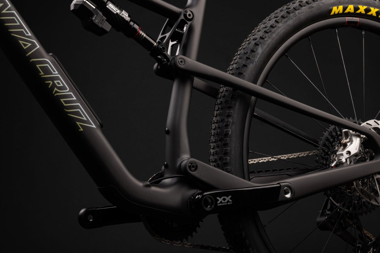 Santa Cruz Blur 5 CC XX AXS Race FA RSV 2027 - Bei 2-Cycle GmbH Freiburg entdecken!