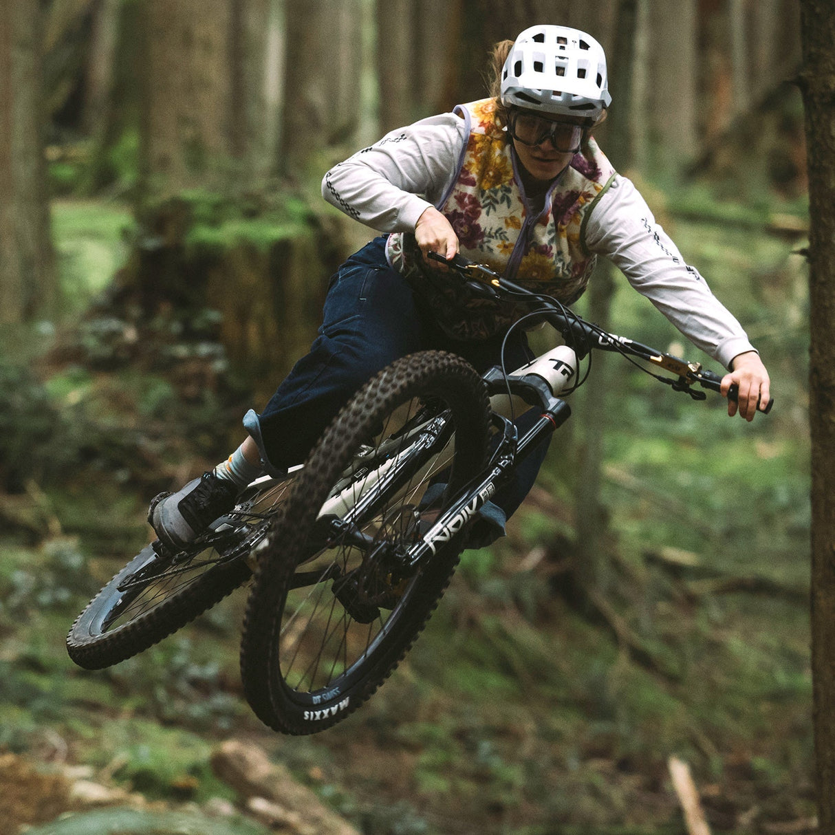 OneUp V2 Carbon Handlebars