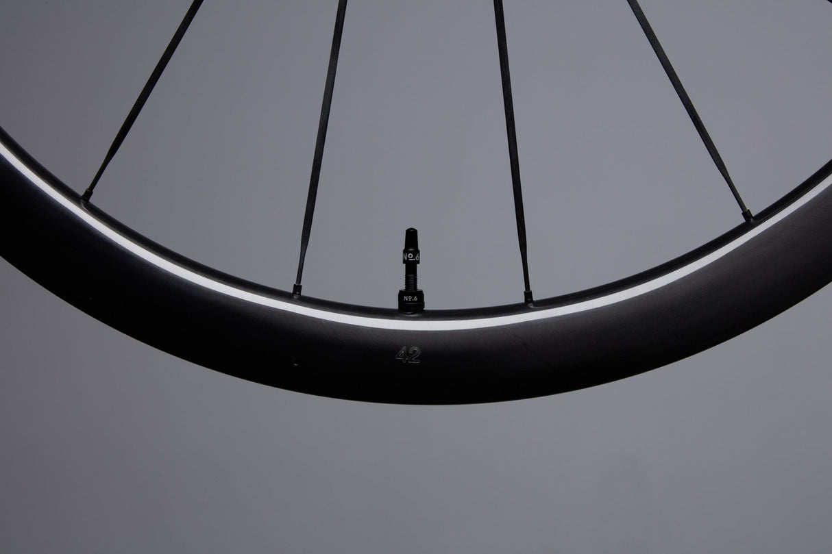 No. 6 Racing Wheels | 42/48 Superlight All Round - Bei 2-Cycle GmbH Freiburg entdecken!