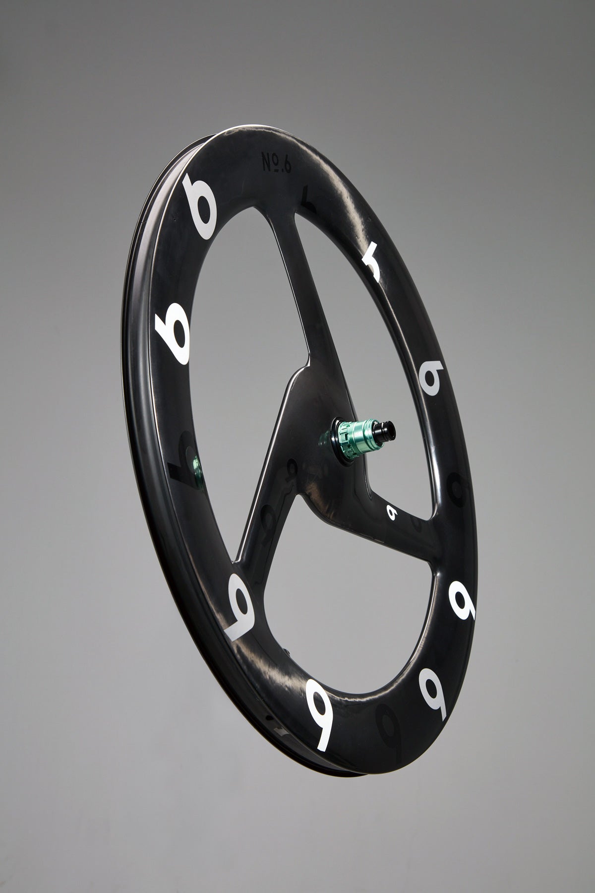 No. 6 Racing Wheels | A3RO Tri-spoke - Bei 2-Cycle GmbH Freiburg entdecken!