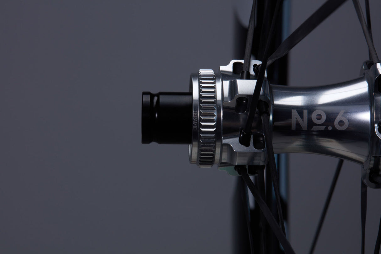 No. 6 Racing Wheels | G45R Aero Gravel - Bei 2-Cycle GmbH Freiburg entdecken!