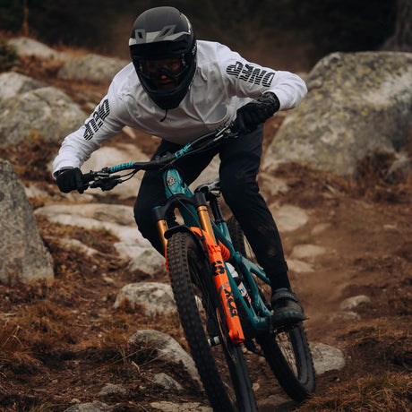OneUp V1 Carbon Lenker - Bei 2-Cycle GmbH Freiburg entdecken!