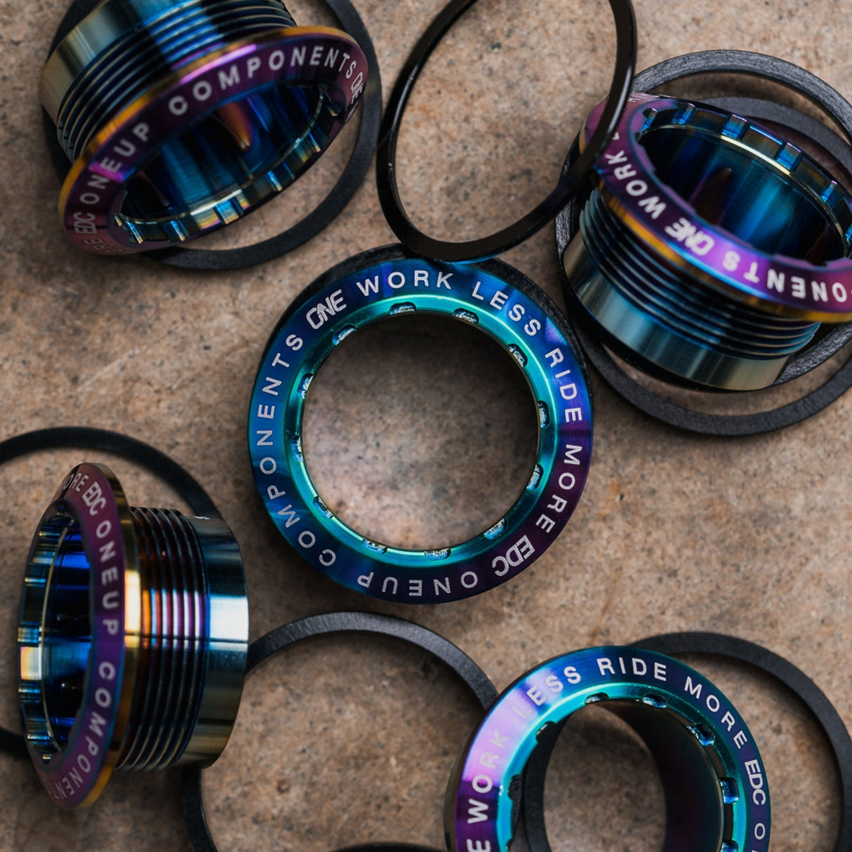 OneUp EDC Threaded Top Cap - Bei 2-Cycle GmbH Freiburg entdecken!