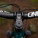 OneUp stem