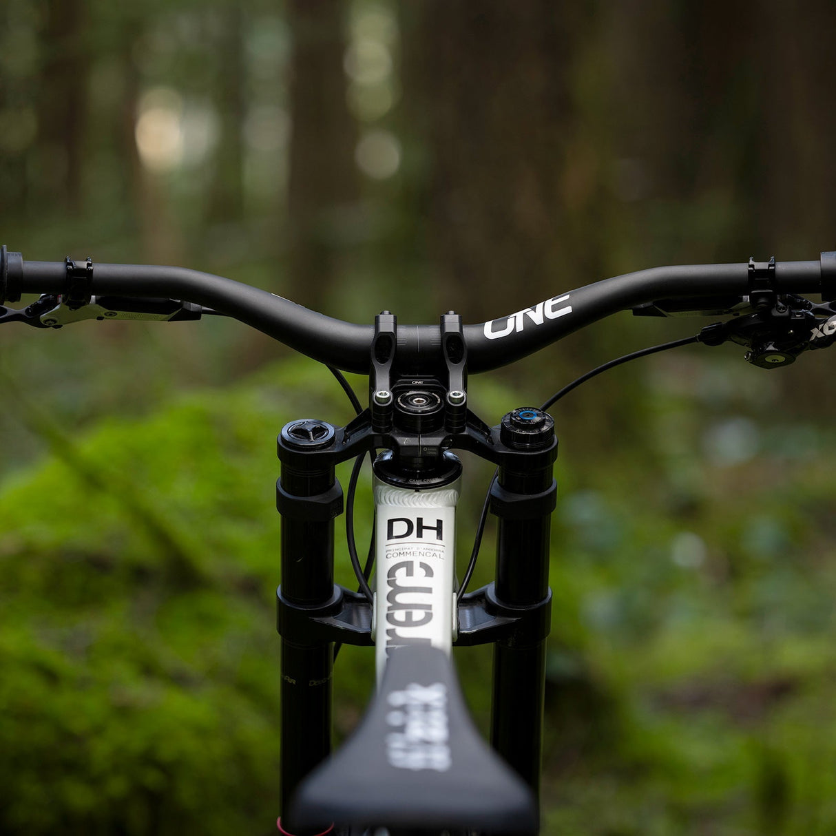 OneUp V2 Carbon Handlebars
