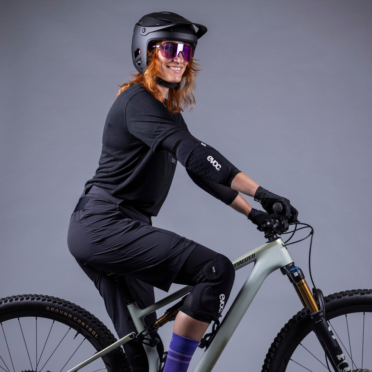 EVOC | Knee Protector LS Flex Lite